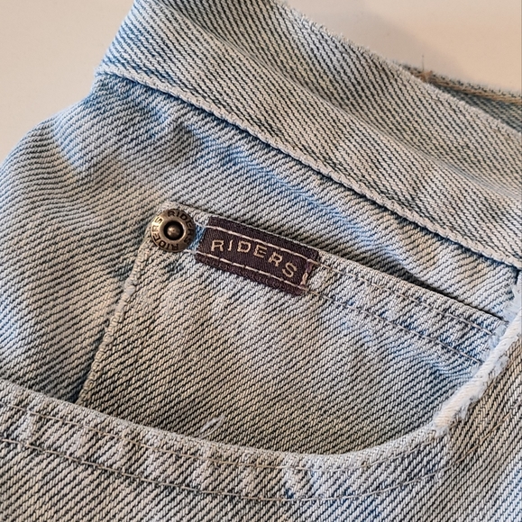 Riders by Lee Cut Offs - Picture 3 of 3